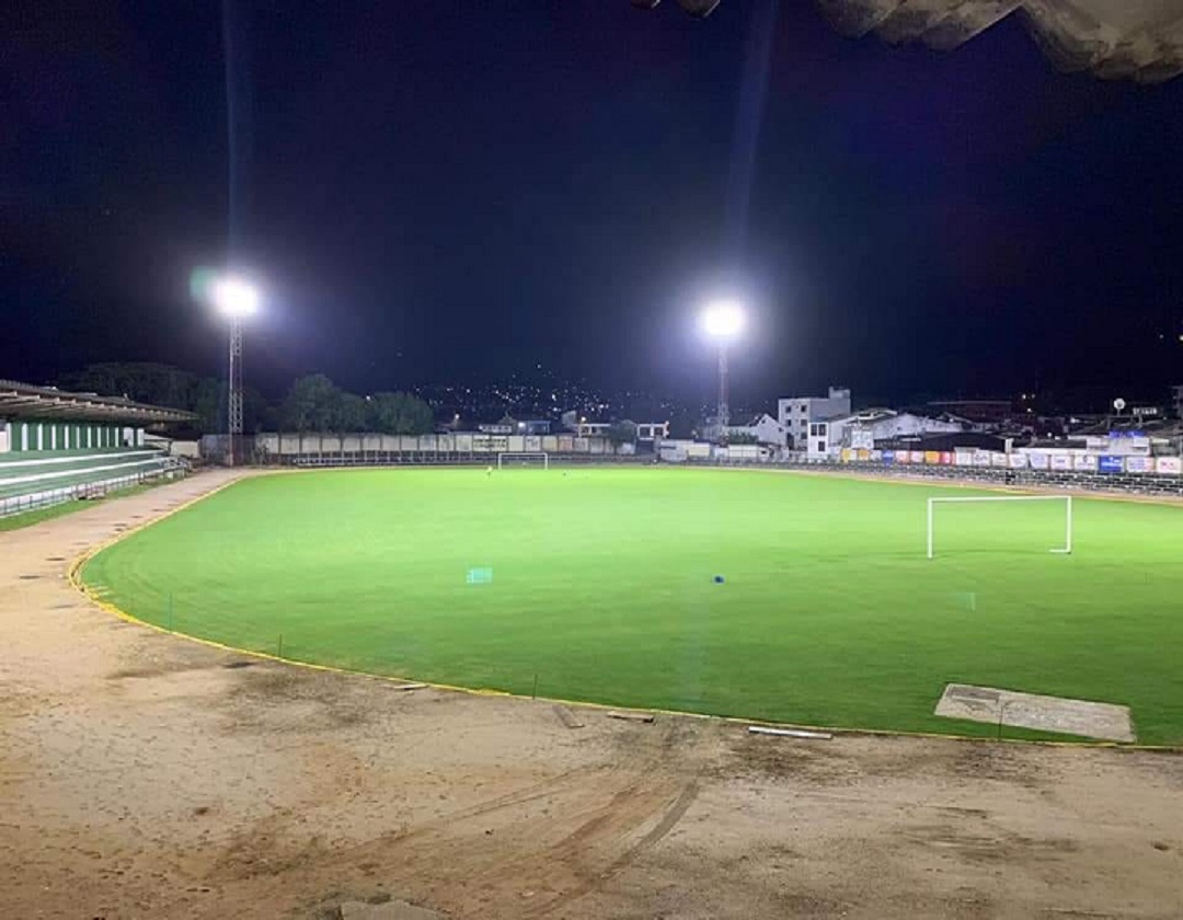Amplían el horario para el uso de la pista atlética en el estadio