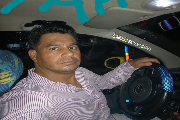 Por dárselas de vivo, se le fue hondo !