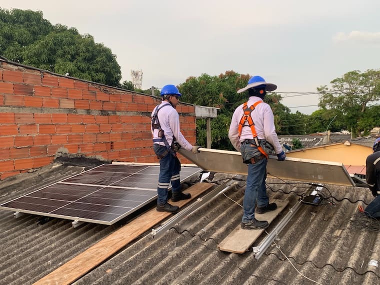 Instalaran “Techos solares” en Solano