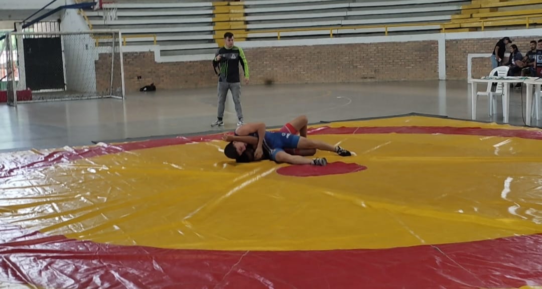 Falleció un joven luchador huilense