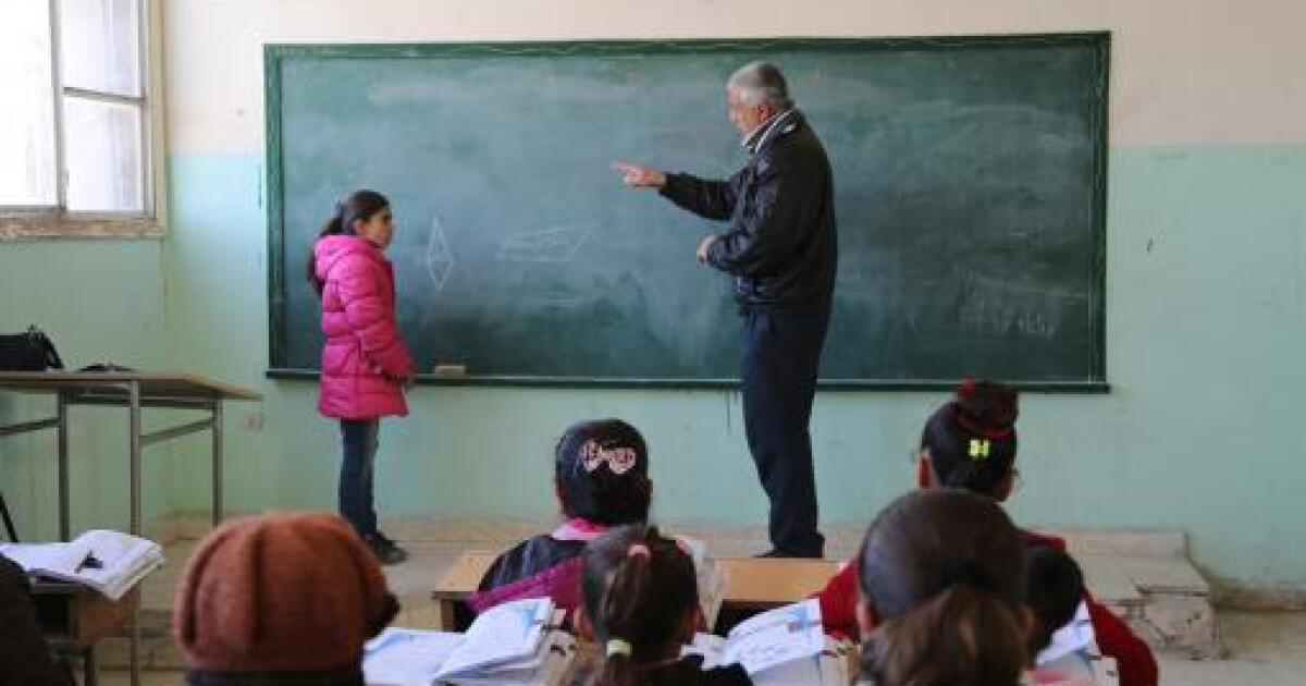 Diez nuevos docentes han sido amenazados.