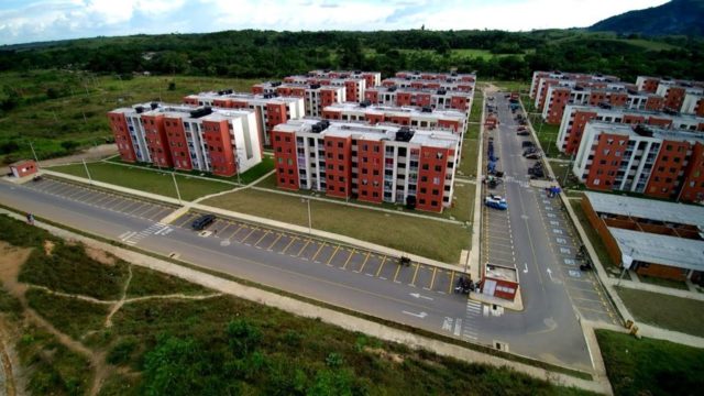 Desfinanciación de subsidios afecto construcción de viviendas.