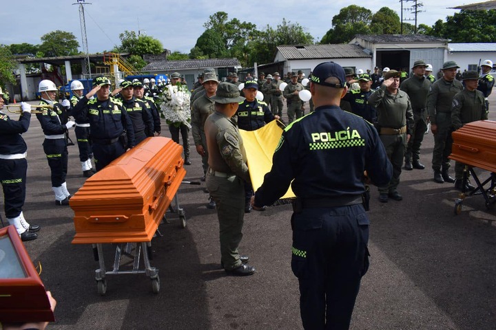 Sentido adiós a policías asesinados en zona rural de Montañita Caquetá.