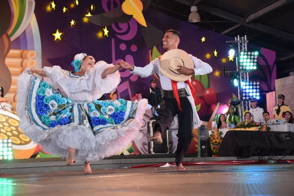 Conozca la historia del primer bailarín invidente