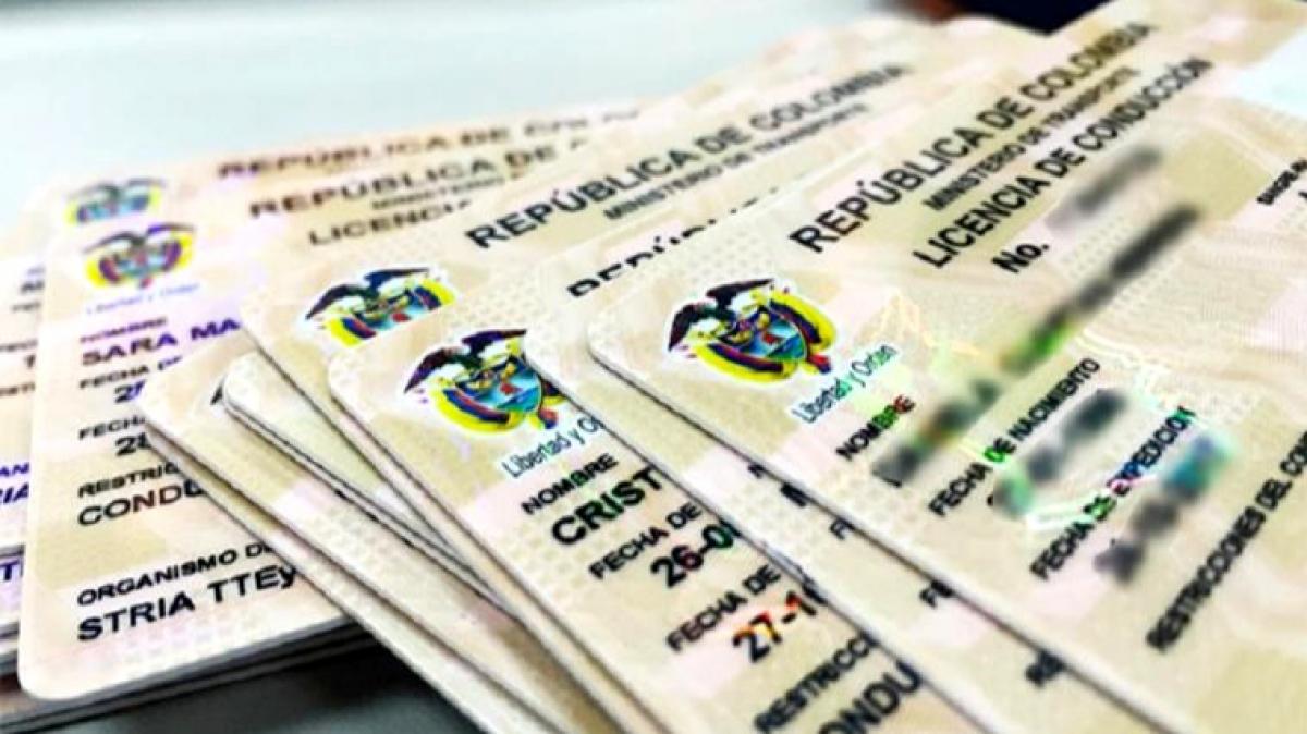 Licencias de tránsito, es el documento más falsificado.