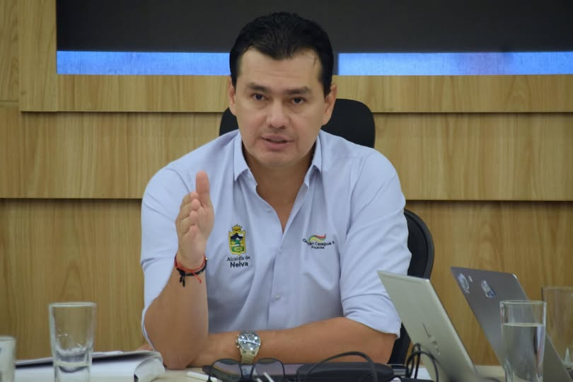 firmado contrato con entidades financieras para emprestito de 80 mil millones de pesos