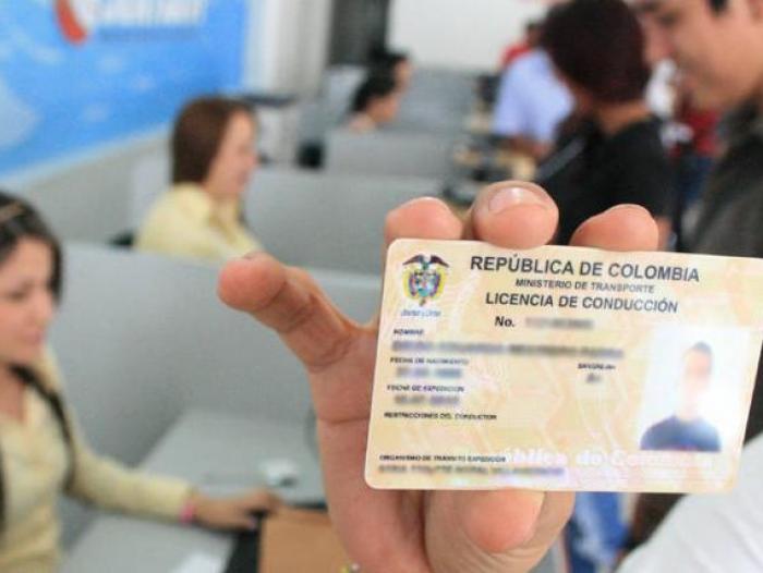 Hasta hoy se puede renovar la licencia de conducción en Colombia