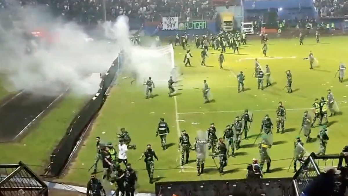 Indonesia de luto 125 muertos