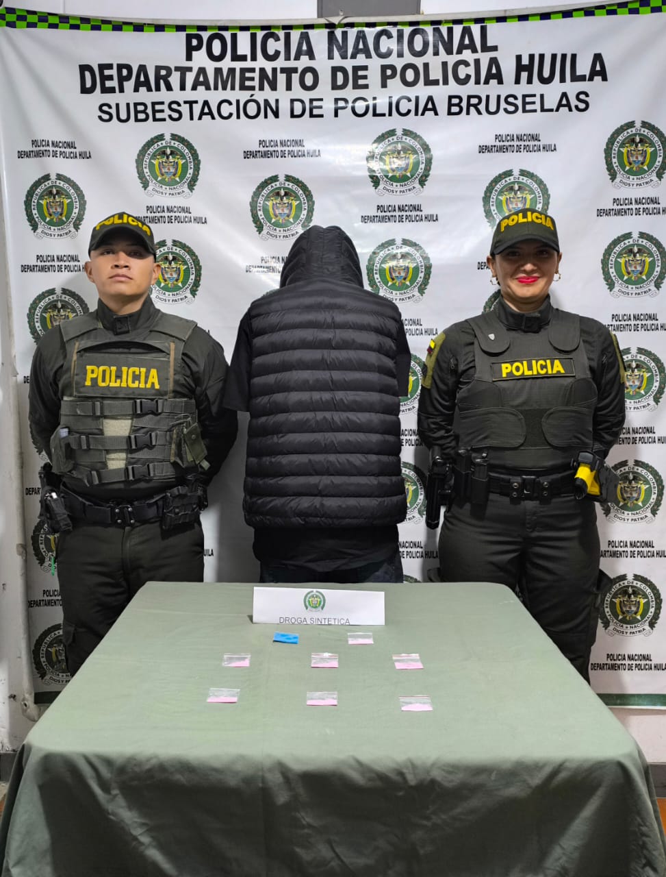 Menor de 15 años fue aprehendido portando 7 bolsas de "tussi" en Bruselas, Pitalito