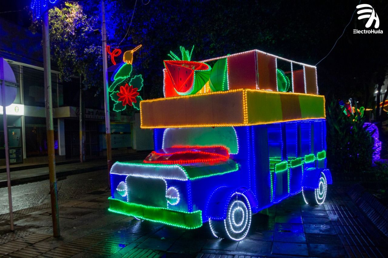 Alumbrado navideño sin suficientes recursos