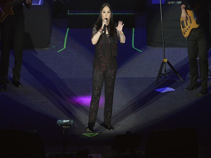 Ana Gabriel se retira de los escenarios