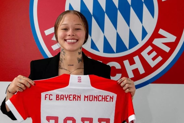 Bayer Múnich hizo oficial el fichaje de Ana María Guzmán