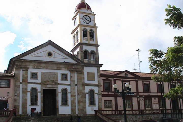 Procuraduría abrió investigación al alcalde de Anolaima, Cundinamarca