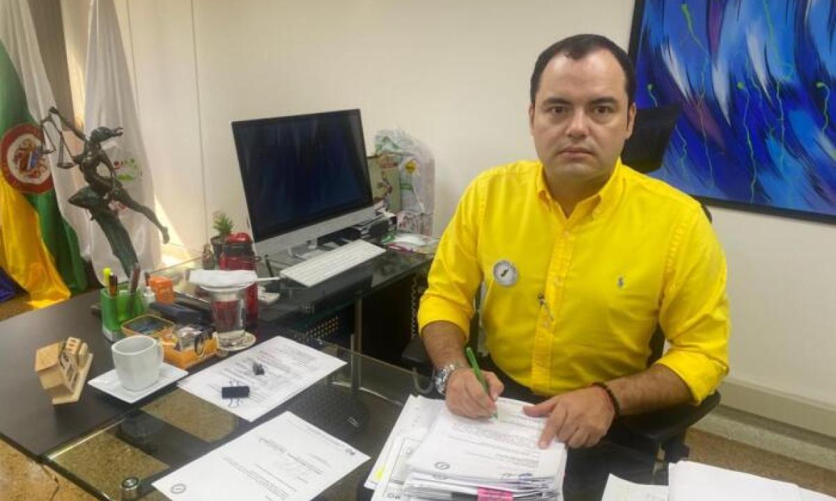 [AUDIO] sujetos de control están a cargo de la Contraloría departamental