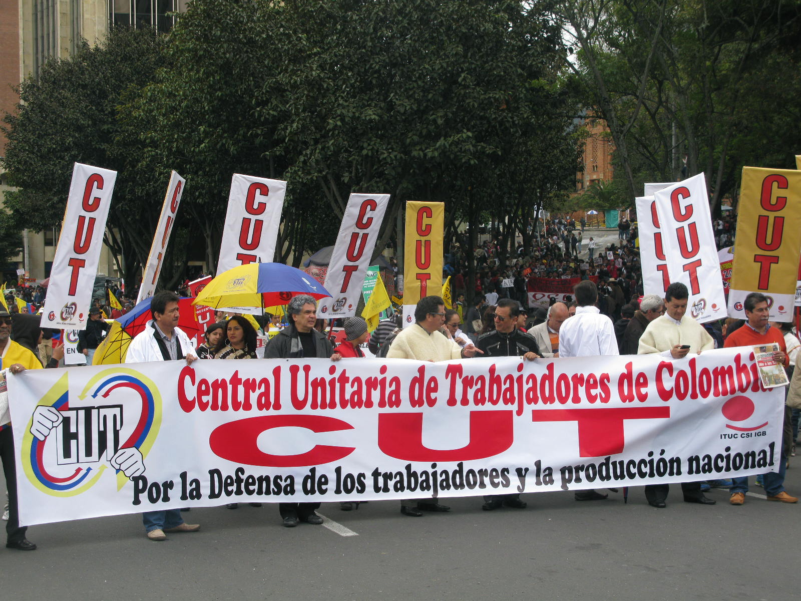 [AUDIO] Centrales obreras se movilizarán en desacuerdo con paro de camioneros