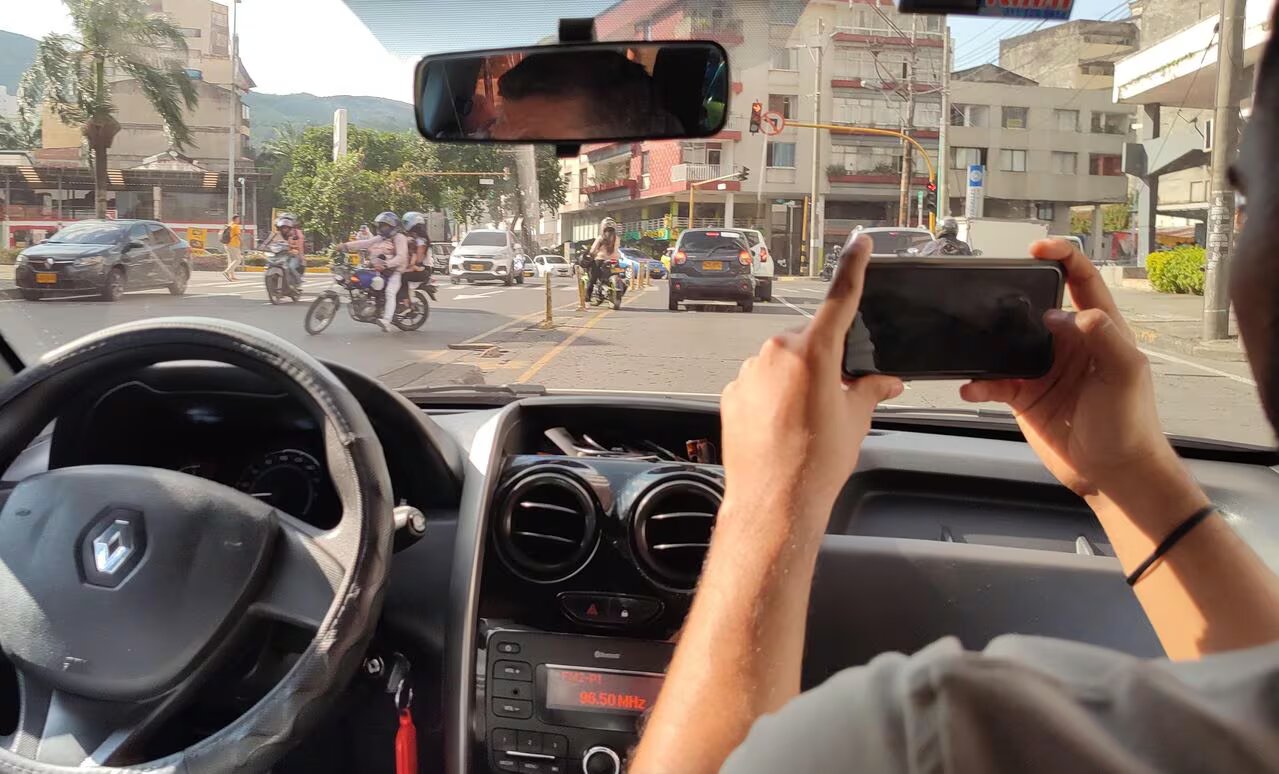[AUDIO] Ciudadanos podrán denunciar infractores de tránsito mediante videos