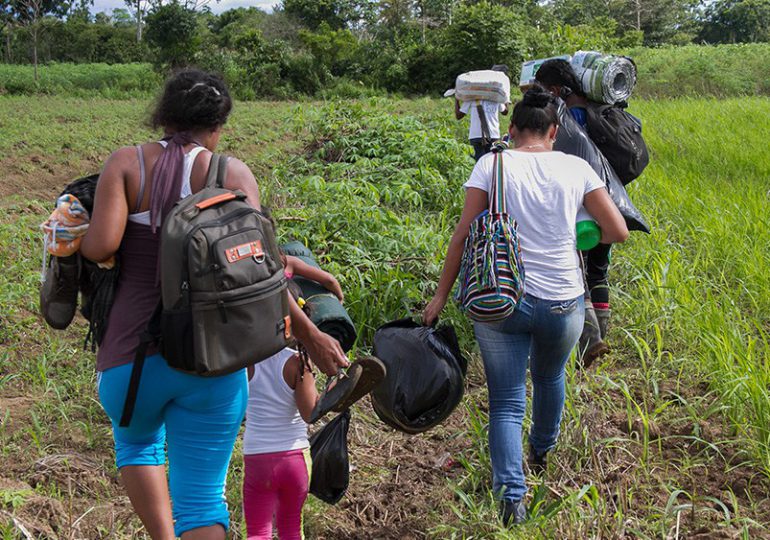 200 familias desplazadas en Caquetá.