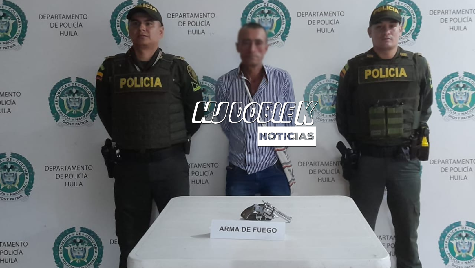 Se realiza la captura de hombre que portaba un revólver en un establecimiento de expendio de licor.