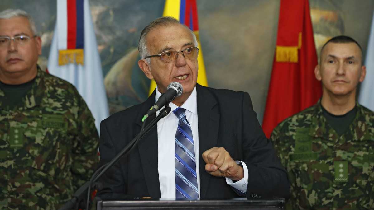 Ministro de Defensa, despachará por tres días desde Caquetá.