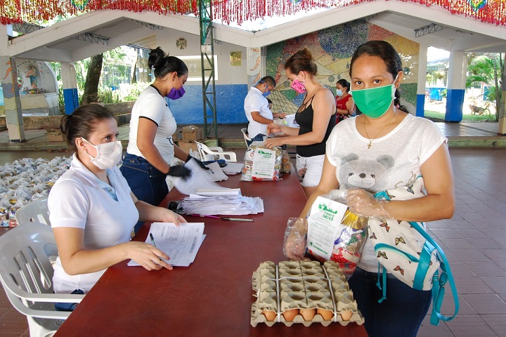 Inicia entrega de raciones alimentarias.