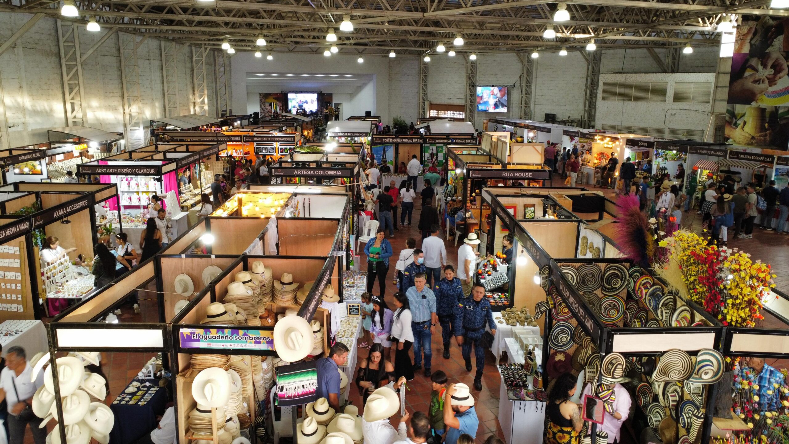 Convocatoria a la feria artesanal de Pitalito