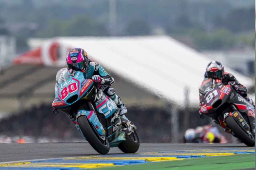 David Alonso brilló en Moto GP2 Cataluña