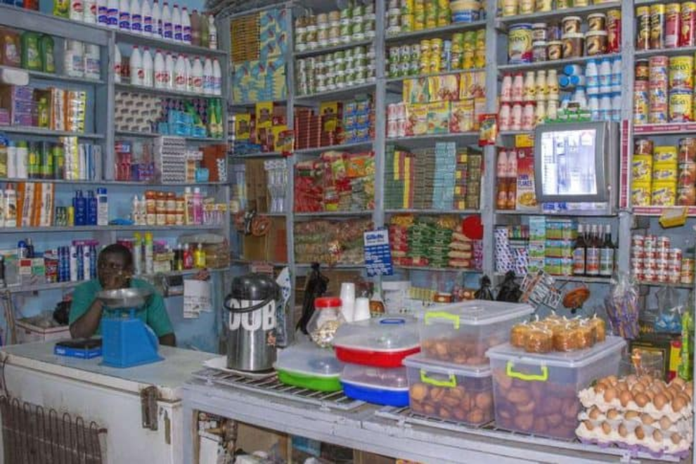 Tiendas de barrio, contra las cuerdas