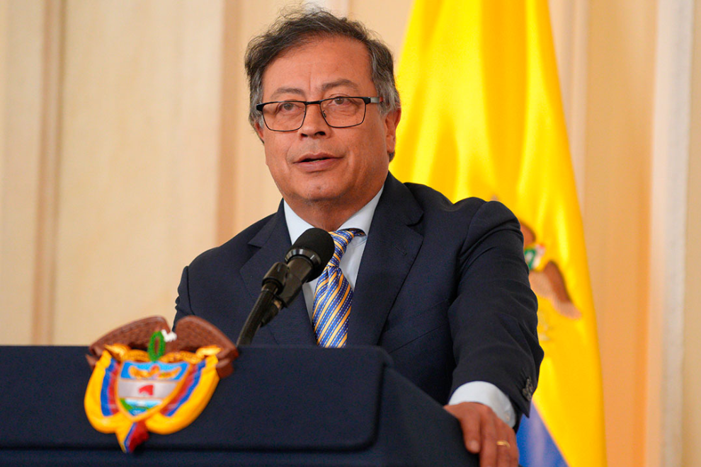 Petro anunció retiro de licencias a EPS y cambios en el pago de medicamentos