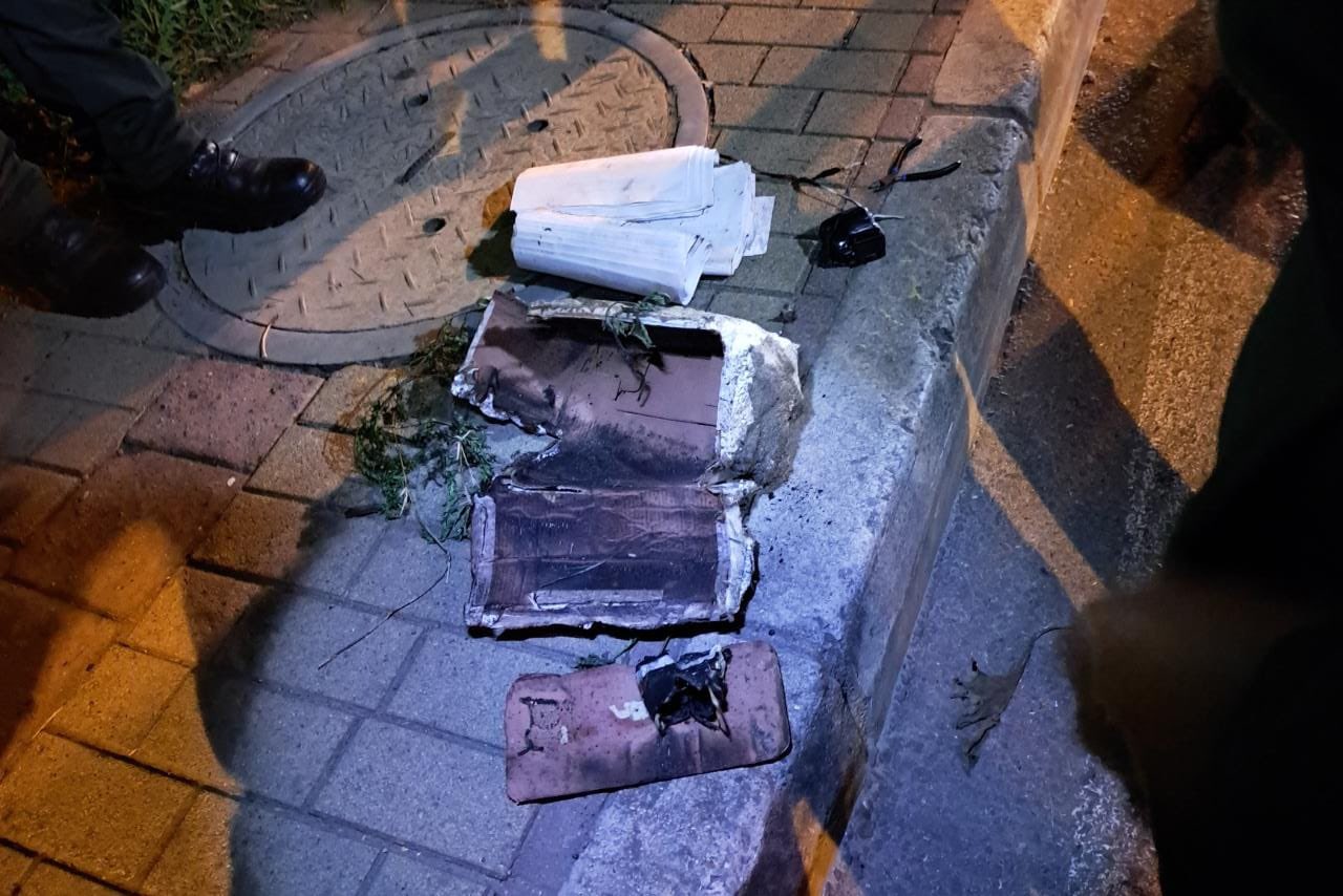 Encuentran artefacto explosivo con panfletos del ELN en Medellín