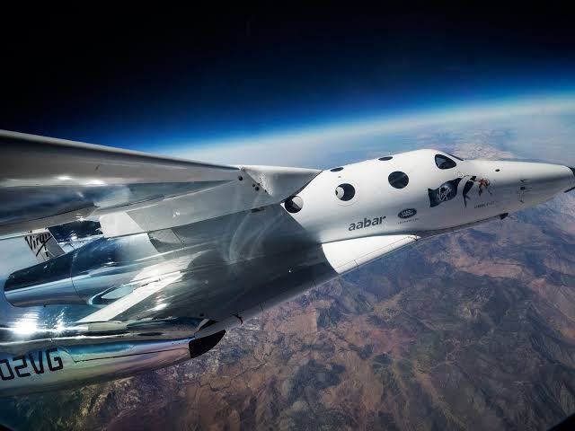 Se llevo a cabo el primer vuelo comercial al espacio