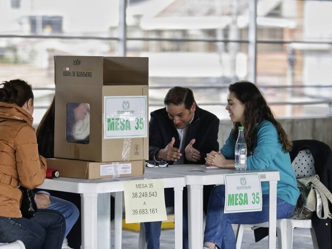 Registraduría hace sorteo para jurados de votación
