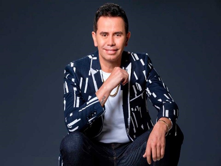Jhonny Rivera y su humildad en su carrera musical
