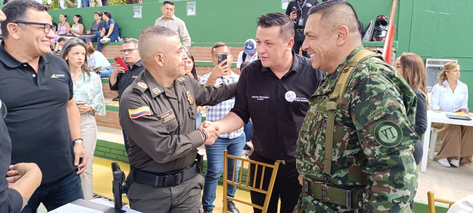 Mindefensa ordena reforzar seguridad de acaldes.