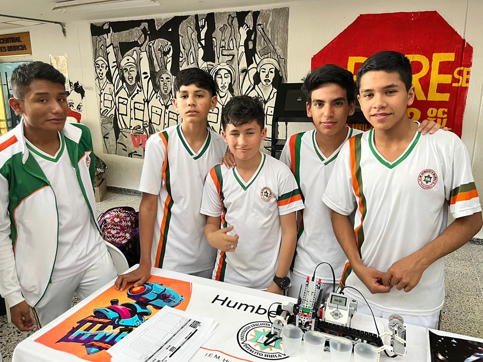 ¡Orgullo laboyano! "Humberbot's"