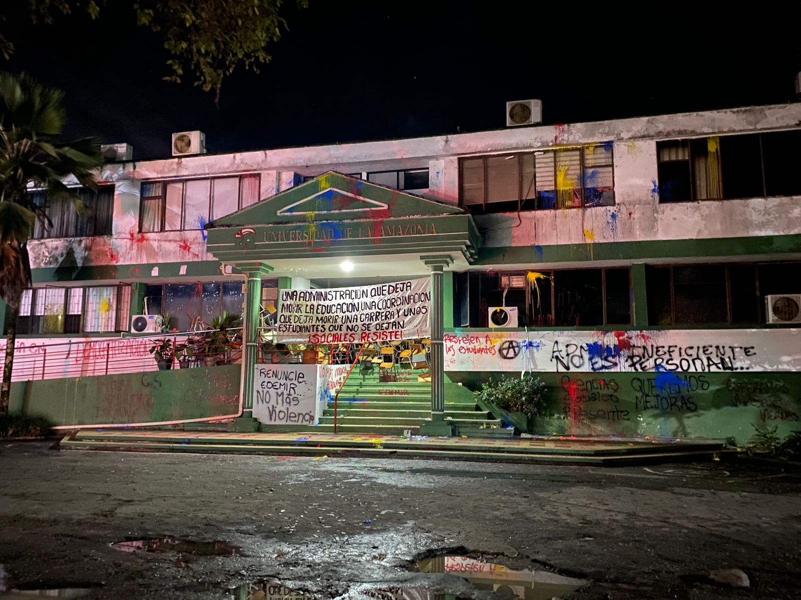 Protestas en la Uniamazonía por parte de estudiantes