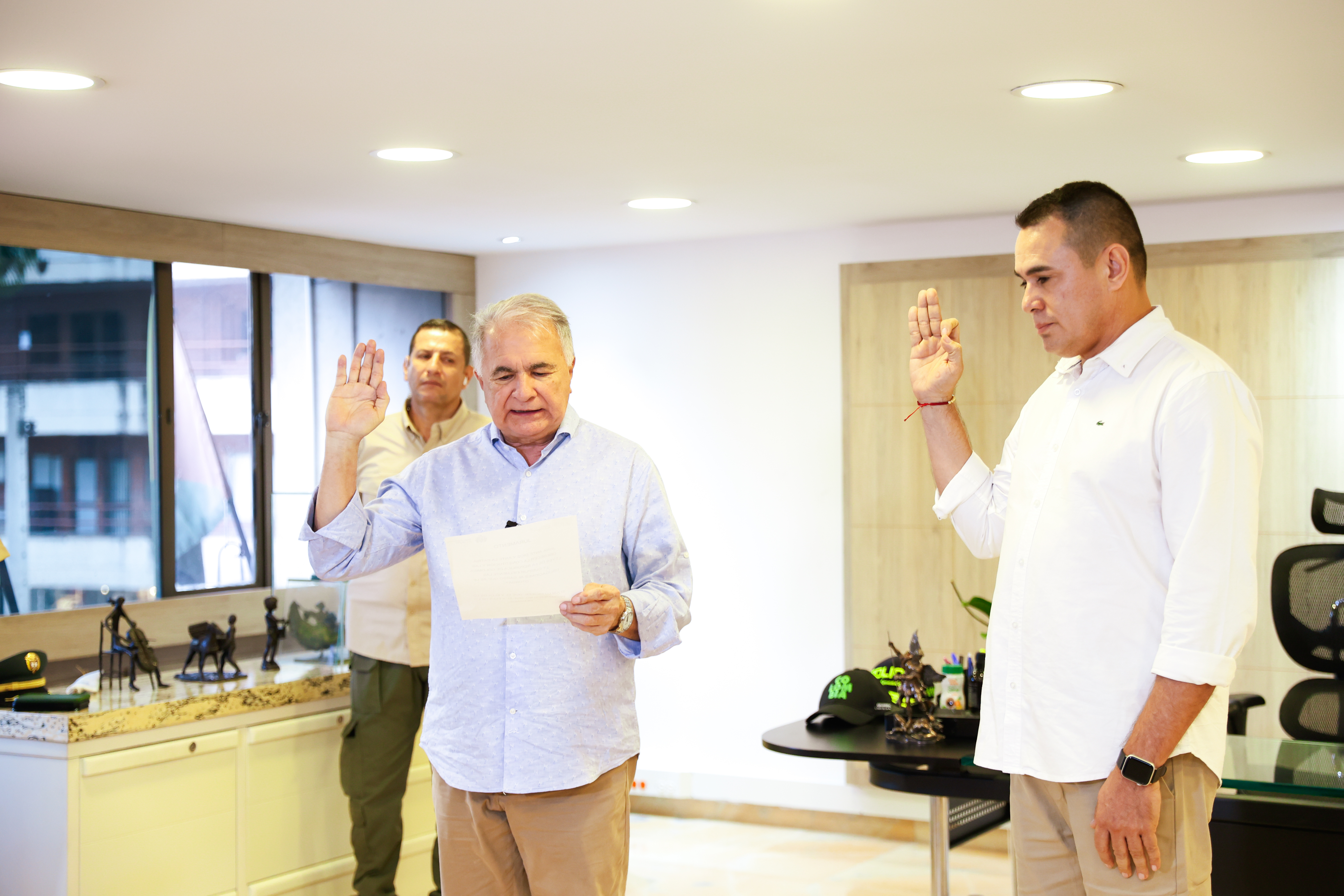 [AUDIO] Oscar Fernando España Algeciras asumió como nuevo Director de Seguridad del Huila