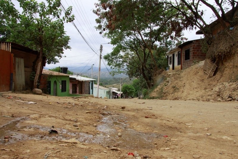 Se acordó pavimentación de importantes vías en el barrio Las Palmas