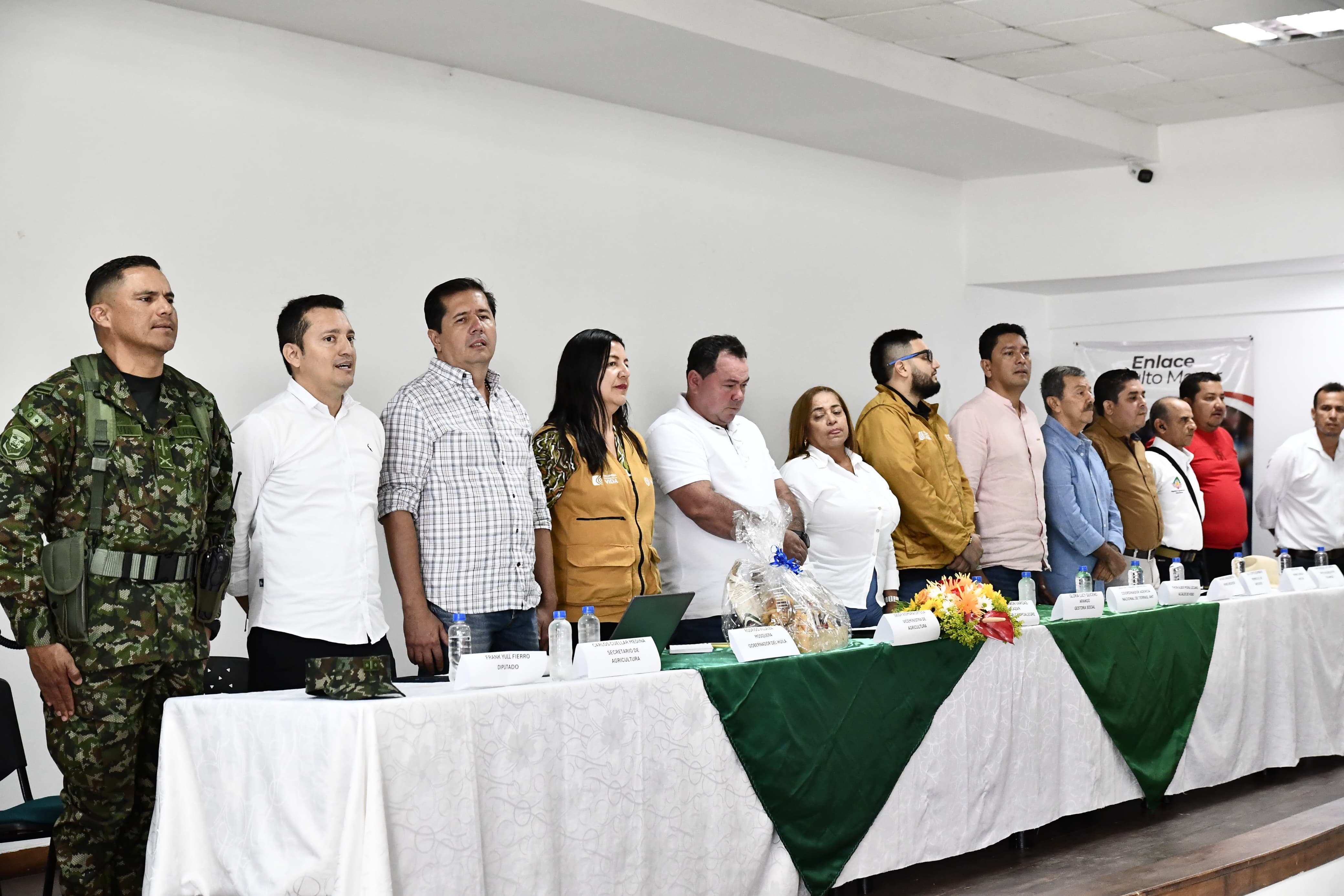 Se propone acciones conjuntas para afrontar la crisis arrocera