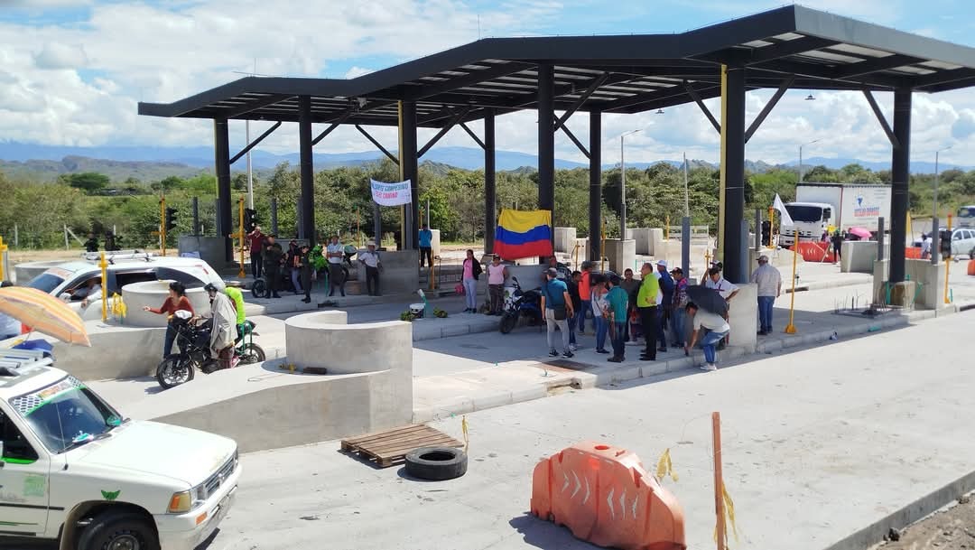 El Peaje Laberinto que pertenece a la Unidad Funcional 2 de la Ruta 45 entraría en operación en junio, pese a rechazo de comunidades indígenas