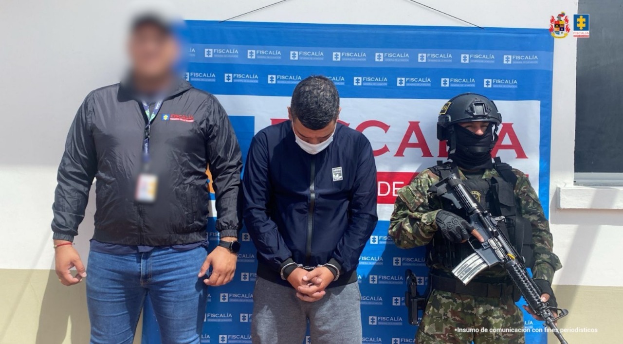 A la cárcel patrullero de la policía nacional que estaría involucrado en la retención ilegal y hurto de tres ciudadanos en huila