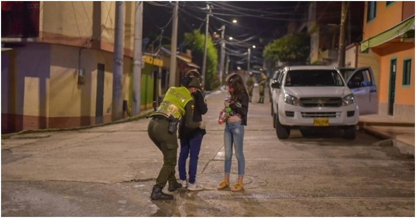 Se podría decretar toque de queda para menores de edad