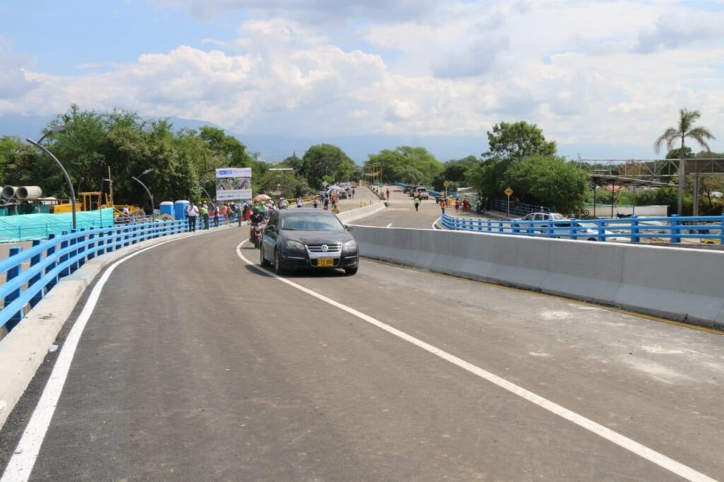 Fue activada póliza de obra de intercambiador de la USCO