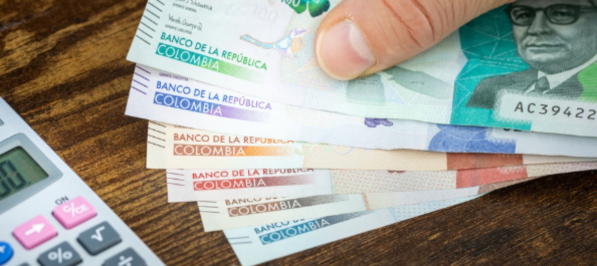 Dos millones de pesos propone la CUT para el salario minimo del proximo año