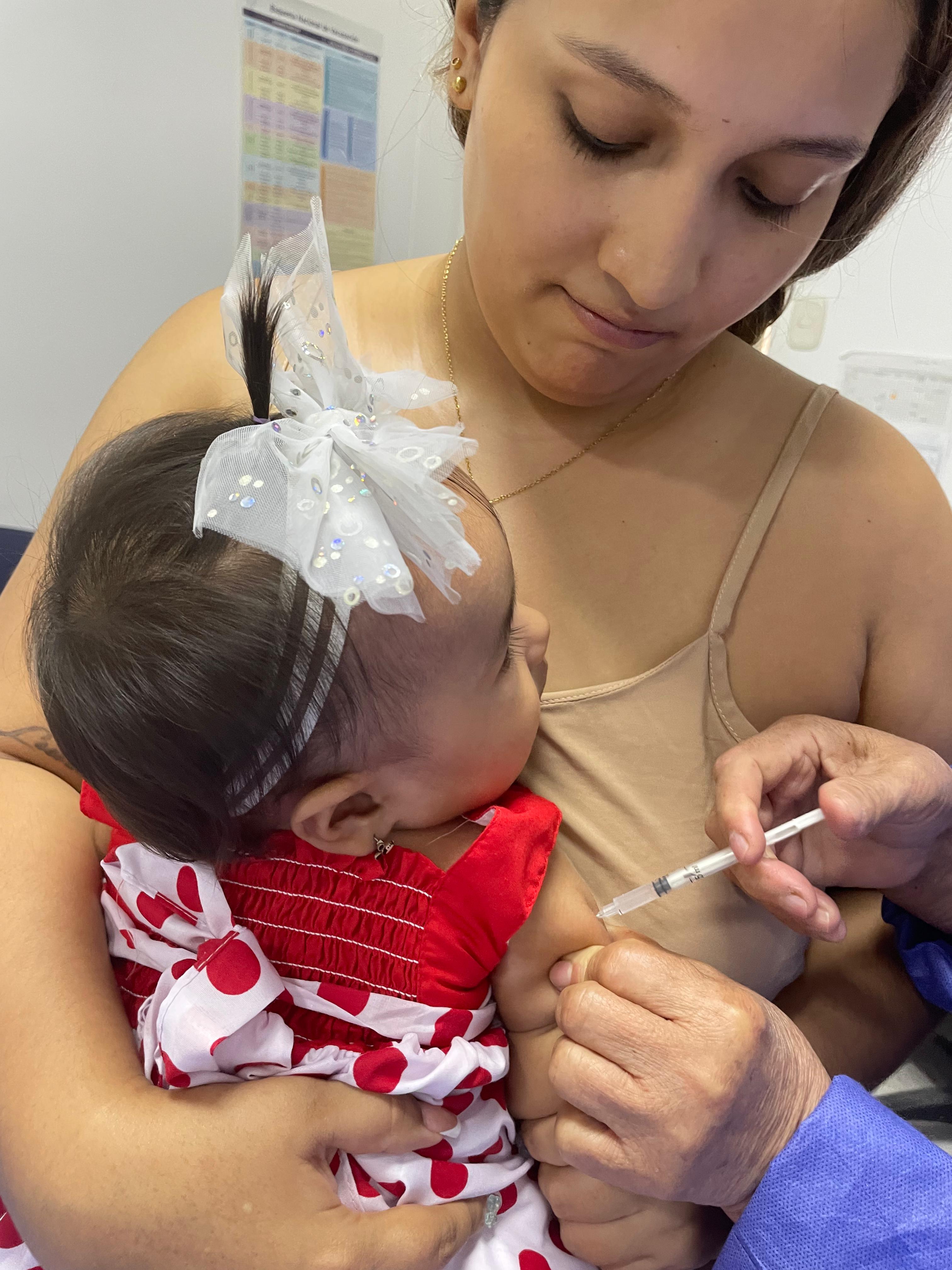 Gran jornada de vacunación por la salud de los neivanos