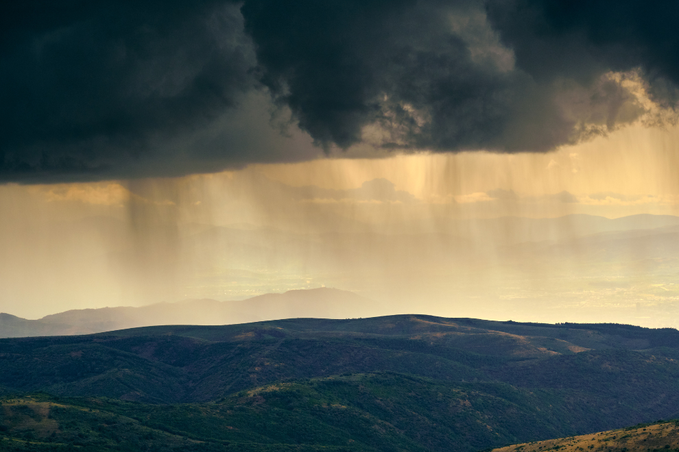 Lluvias causan daños en la red eléctrica en Cundinamarca