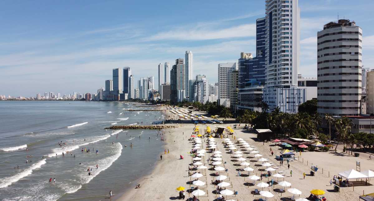 Por salirse de los 'chiros', mujer deberá pagar millonada por destrozar local en Cartagena
