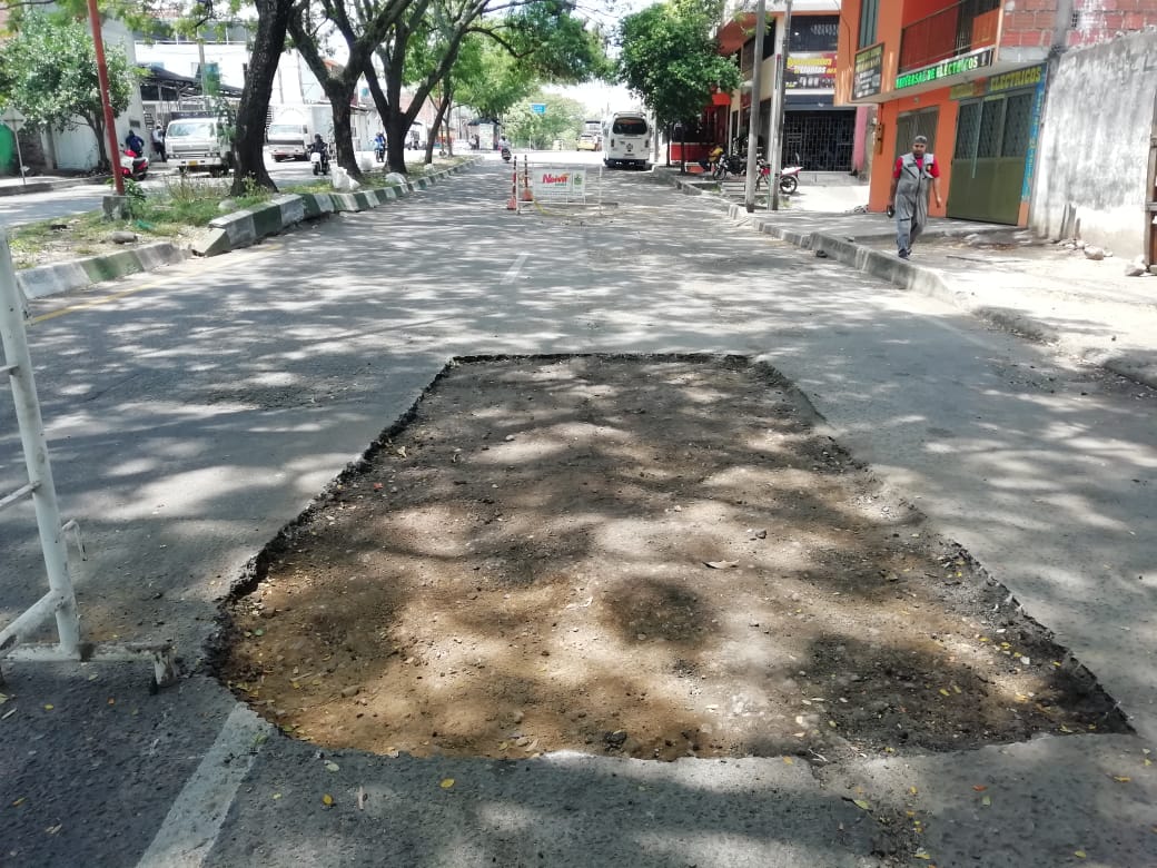 Graves irregularidades en contrato de malla vial de administración de Gorky no ha permitido iniciar la reparación en Neiva