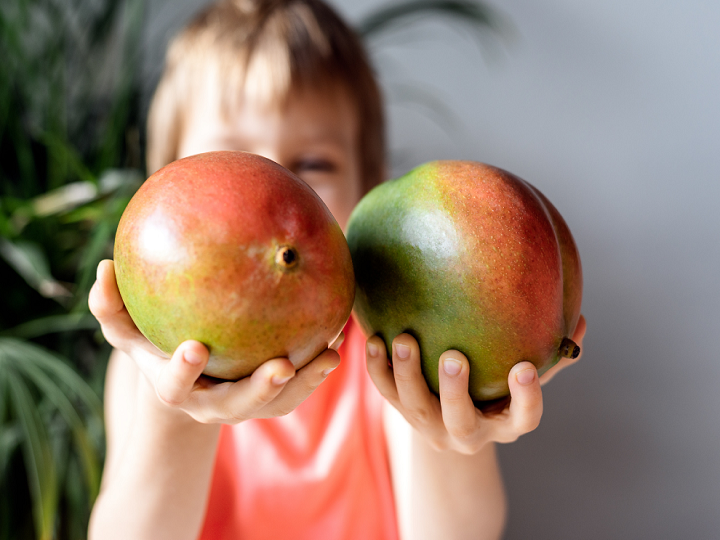 El mango: dulce, tropical y saludable para el corazón