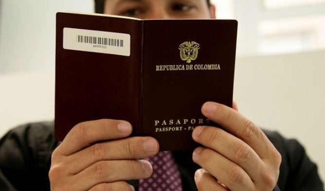 Incrementan solicitudes de pasaportes
