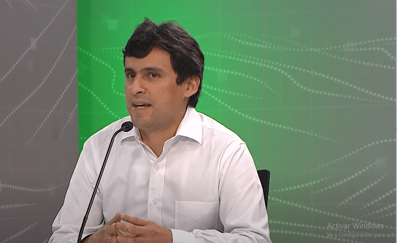 Visita al proyecto del laboratorio de salud pública